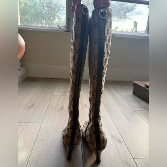 Gucci Beige GG Canvas Monogram Heeled Boots. Size 36 B. Good condition - Picture 4 of 16